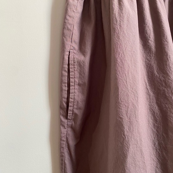 Gap Sleeveless Midi Dress - Picture 3 of 7